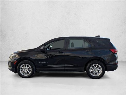 Used 2024 Chevrolet Equinox LS FWD image 9