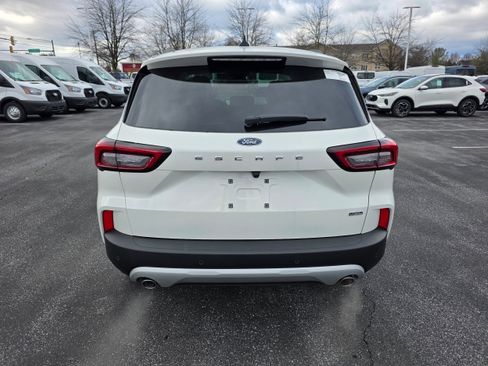 New 2026 Ford Escape SE w/ PHEV Premium Package image 4