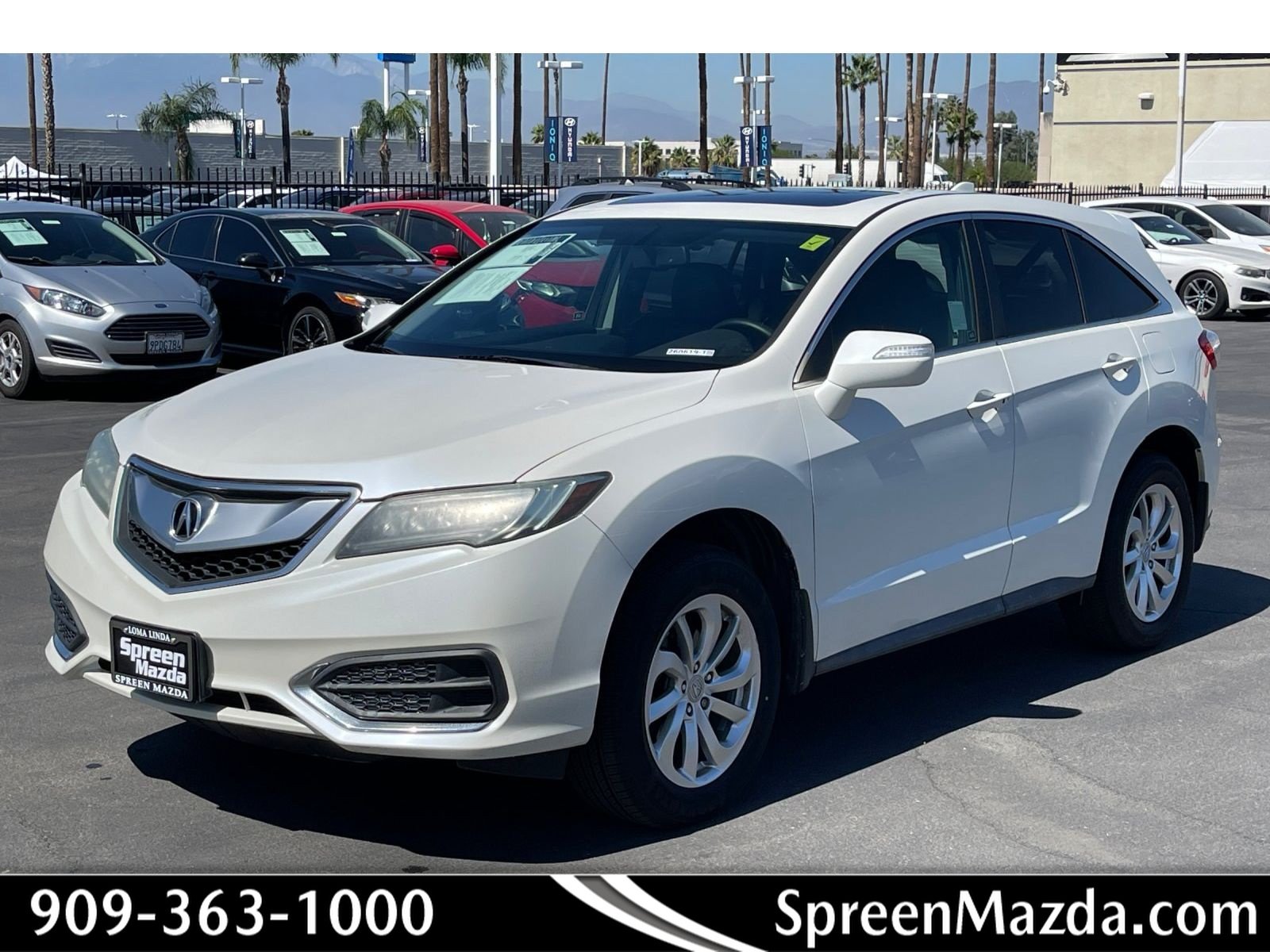Used 2017 Acura RDX w/ AcuraWatch Plus Package FWD image 1