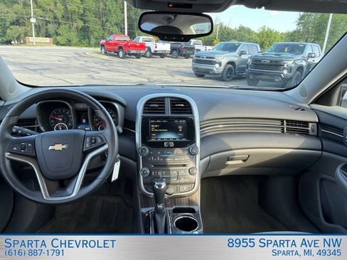 Used 2015 Chevrolet Malibu LT w/ Power Convenience Package FWD image 10