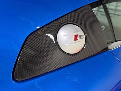 Used 2017 Audi R8 V10 plus w/ Full Leather Package image 12