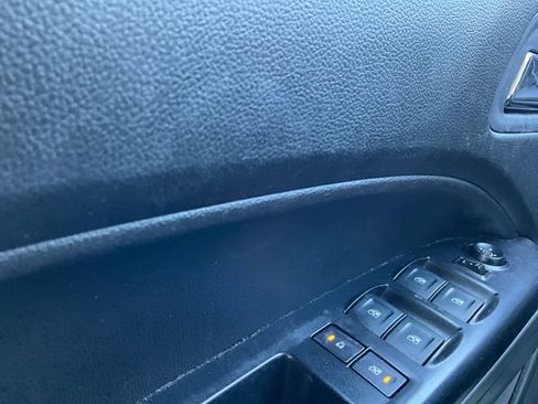 Used 2021 Chevrolet Colorado LT RWD image 19