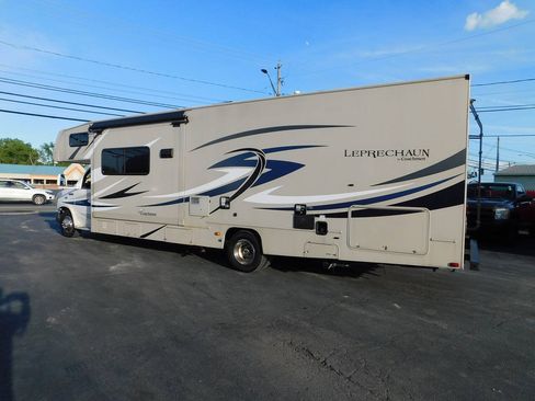 Used 2015 Ford E-450 and Econoline 450 Super Duty w/ Motorhome Prep Package RWD image 16
