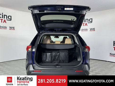 New 2025 Toyota RAV4 XLE Premium image 11