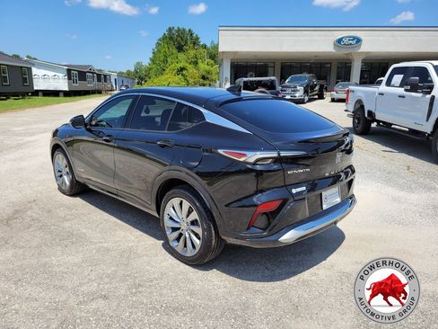 Used 2024 Buick Envista Avenir FWD image 3