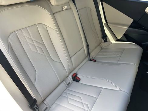 Used 2025 BMW X3 xDrive30i w/ Premium Package image 13