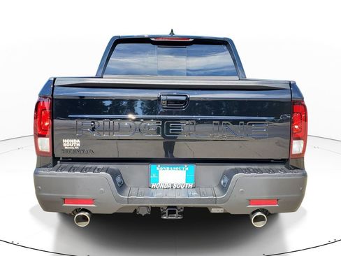 New 2026 Honda Ridgeline Black Edition image 6