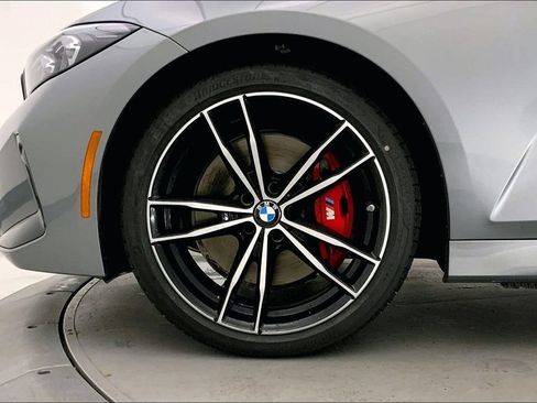 Used 2024 BMW 330i xDrive Sedan w/ M Sport Package AWD/4WD image 8