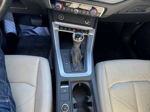 Used 2021 Audi Q3 2.0T Premium w/ Convenience Package AWD/4WD image 35