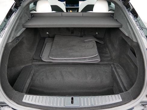 Used 2022 Tesla Model S AWD/4WD image 27