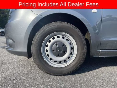 Used 2023 Mercedes-Benz Metris Passenger image 9