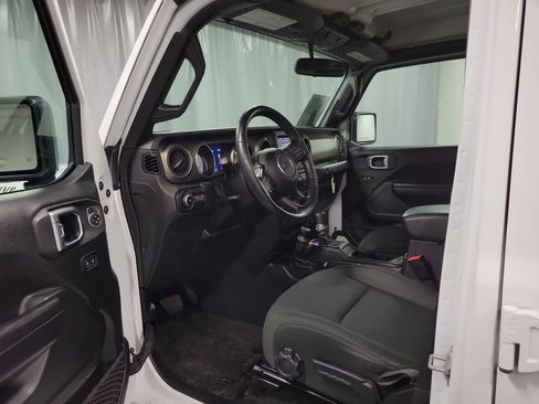 Used 2020 Jeep Wrangler Unlimited Sport AWD/4WD image 13