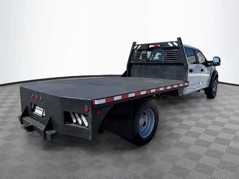 Used 2022 Ford F550 4x4 Crew Cab Super Duty w/ Power Equipment Group image 7