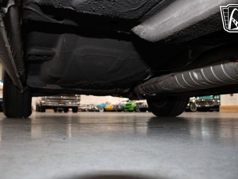 Used 1988 BMW 325i Convertible image 19