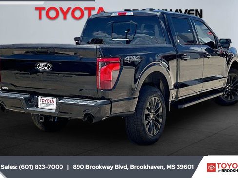 Used 2025 Ford F150 XLT w/ Equipment Group 302A MID AWD/4WD image 11