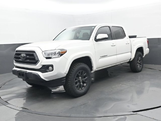 Used 2023 Toyota Tacoma SR5 w/ Technology Package AWD/4WD image 8