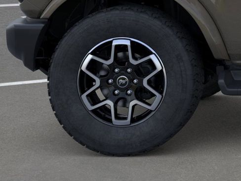 New 2026 Ford Bronco Outer Banks image 21