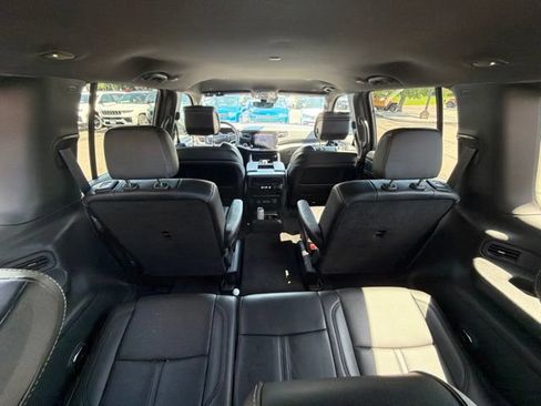 Used 2025 Jeep Wagoneer Series II AWD/4WD image 20