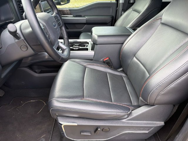 Certified 2024 Ford F250 Lariat w/ Lariat Ultimate Package AWD/4WD image 14