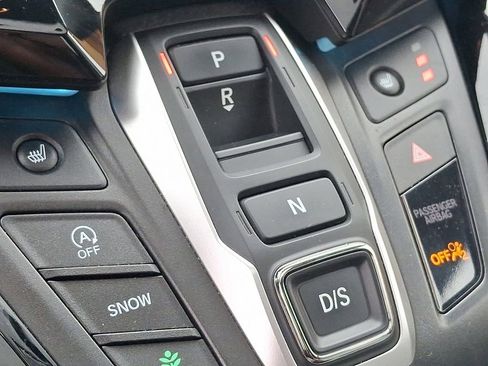 Used 2024 Honda Odyssey Touring image 16