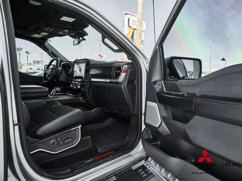 Used 2023 Ford F150 Raptor AWD/4WD image 11