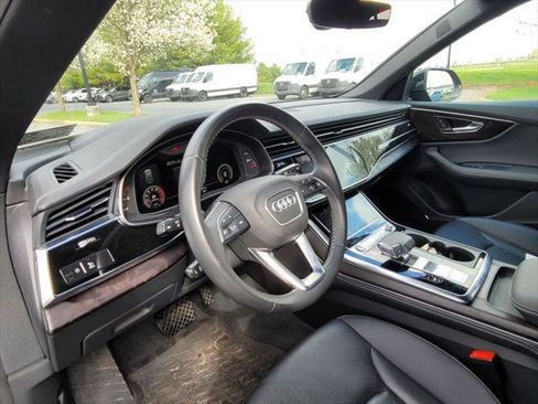 Used 2023 Audi Q8 Prestige w/ Prestige Package AWD/4WD image 15