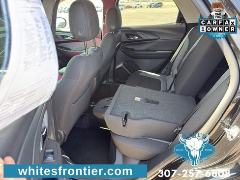 Used 2025 Chevrolet TrailBlazer LT AWD/4WD image 14