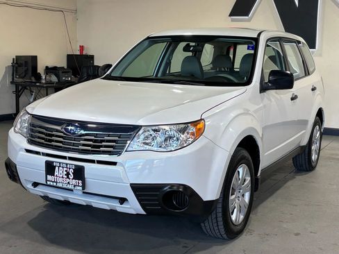 Used 2010 Subaru Forester 2.5X image 1