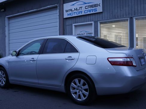 Used 2008 Toyota Camry Hybrid image 16