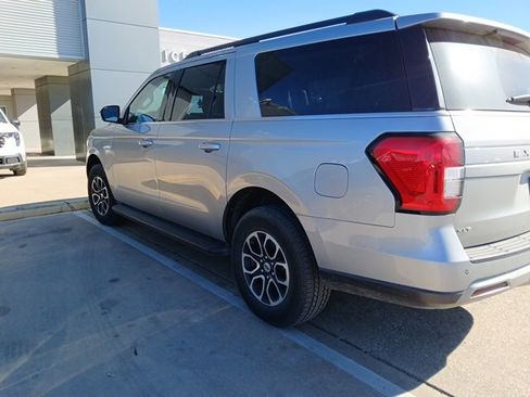 Used 2024 Ford Expedition Max XLT image 6