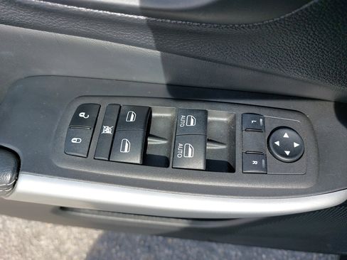 Used 2022 Jeep Cherokee Latitude w/ Trailer Tow Group image 29