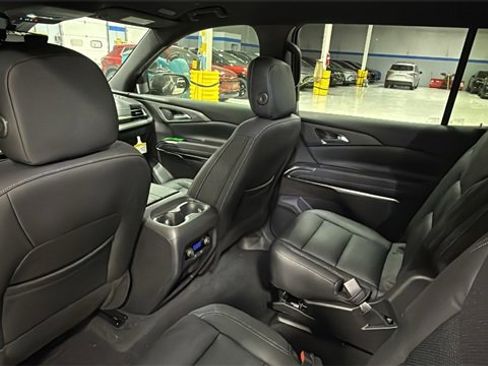 New 2026 Chevrolet Traverse LT w/ Driver Confidence Package image 16