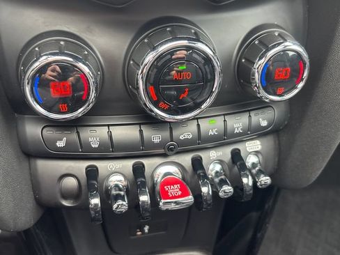 Used 2020 MINI Cooper S w/ Premium Package FWD image 15