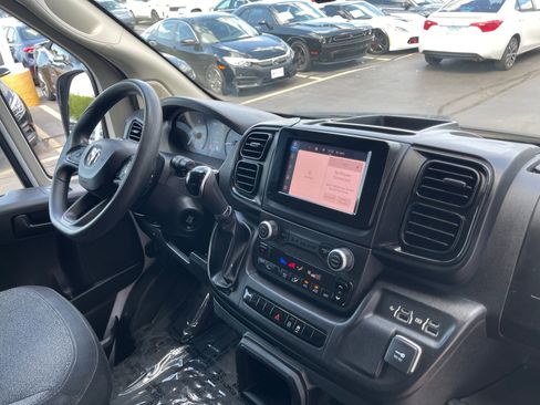 Used 2022 RAM ProMaster 2500 FWD image 16