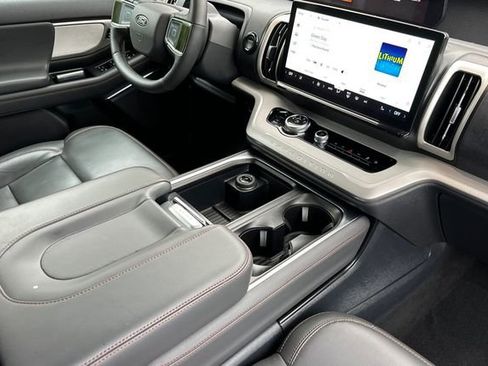 Used 2025 Ford Expedition Max Active image 15