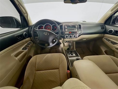 Used 2009 Toyota Tacoma PreRunner image 21