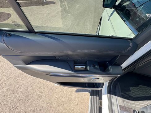 Used 2022 Ford Expedition Platinum image 47