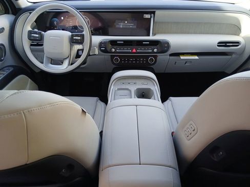 New 2026 Hyundai Palisade Calligraphy FWD image 10