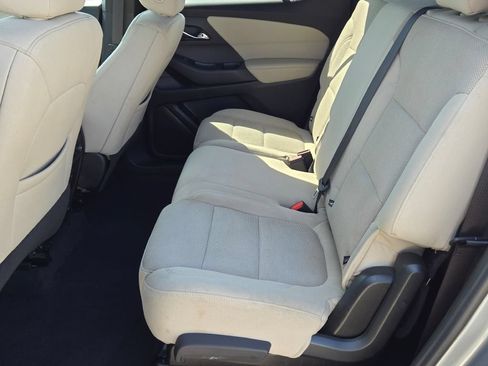 Used 2023 Chevrolet Traverse LS w/ Midnight/Sport Edition FWD image 16