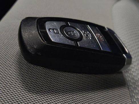 Used 2018 Ford Fusion S FWD image 32