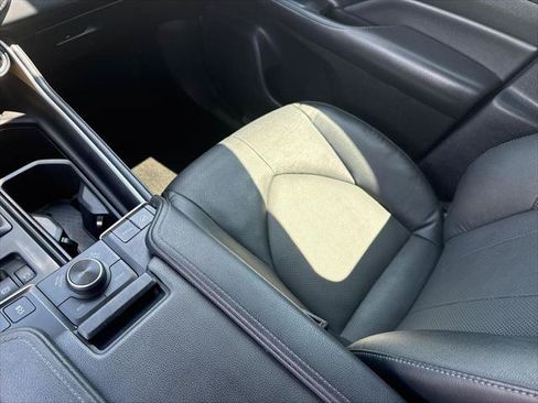 Certified 2024 Toyota Grand Highlander AWD image 30