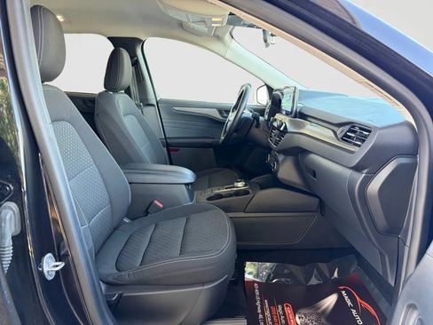 Used 2023 Ford Escape Active AWD/4WD image 20