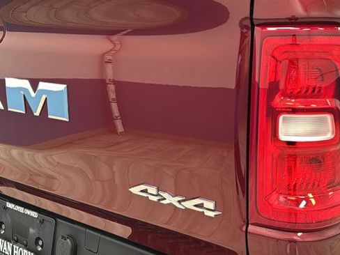Used 2025 RAM 1500 Big Horn AWD/4WD image 37