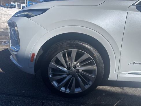 New 2026 Buick Envision Avenir image 5