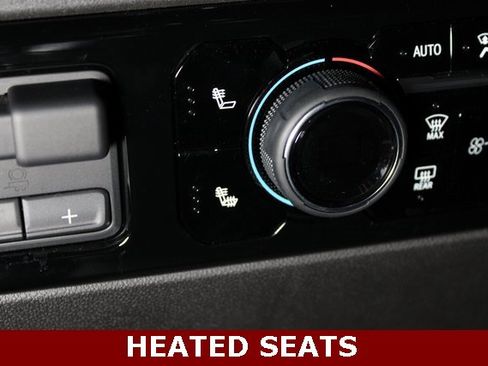 Used 2025 Chevrolet Silverado 1500 LT image 14