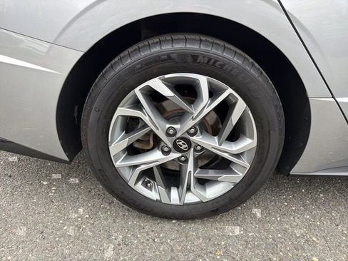 Certified 2023 Hyundai Sonata SEL FWD image 7
