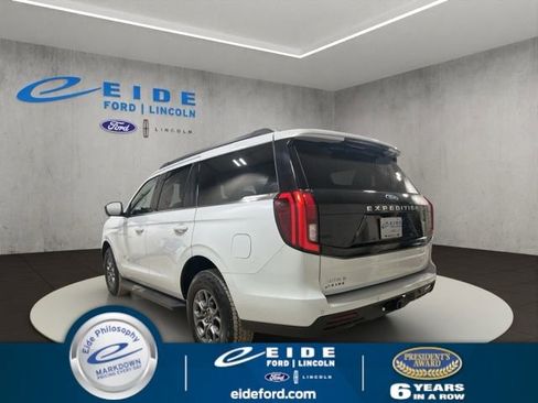 Used 2025 Ford Expedition Active image 8