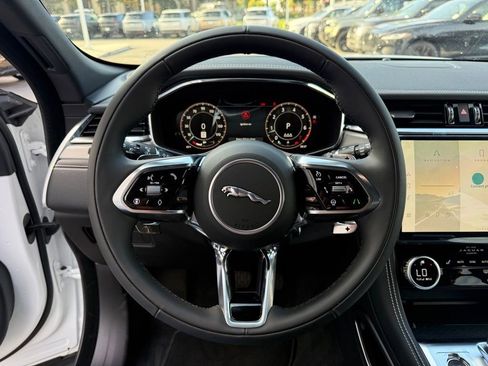 New 2026 Jaguar F-PACE R-Dynamic S image 15