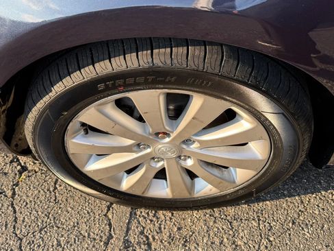 Used 2015 Buick Verano FWD image 44