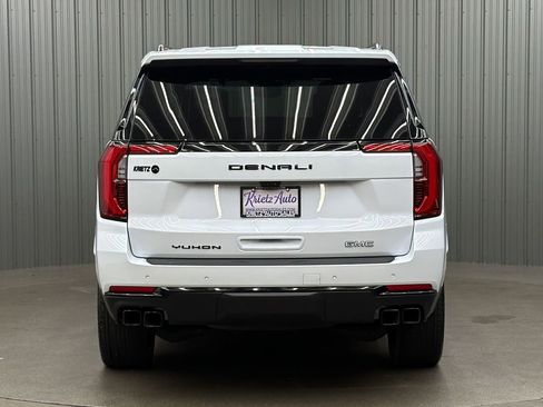 Used 2026 GMC Yukon XL Denali Ultimate w/ LPO, Floor Liner Package AWD/4WD image 4